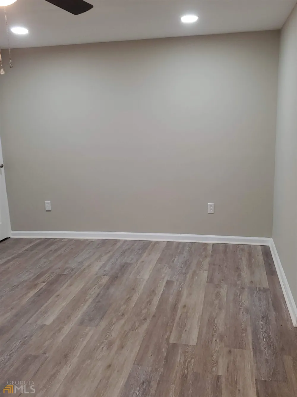 1 Duffers CT Kennesaw, GA 30144