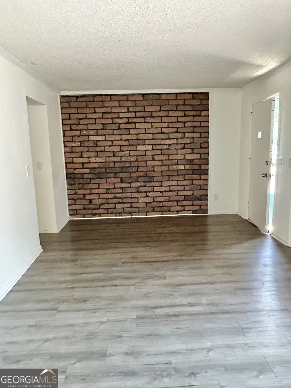 1 Duffers CT Kennesaw, GA 30144