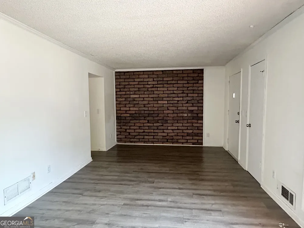 1 Duffers CT Kennesaw, GA 30144