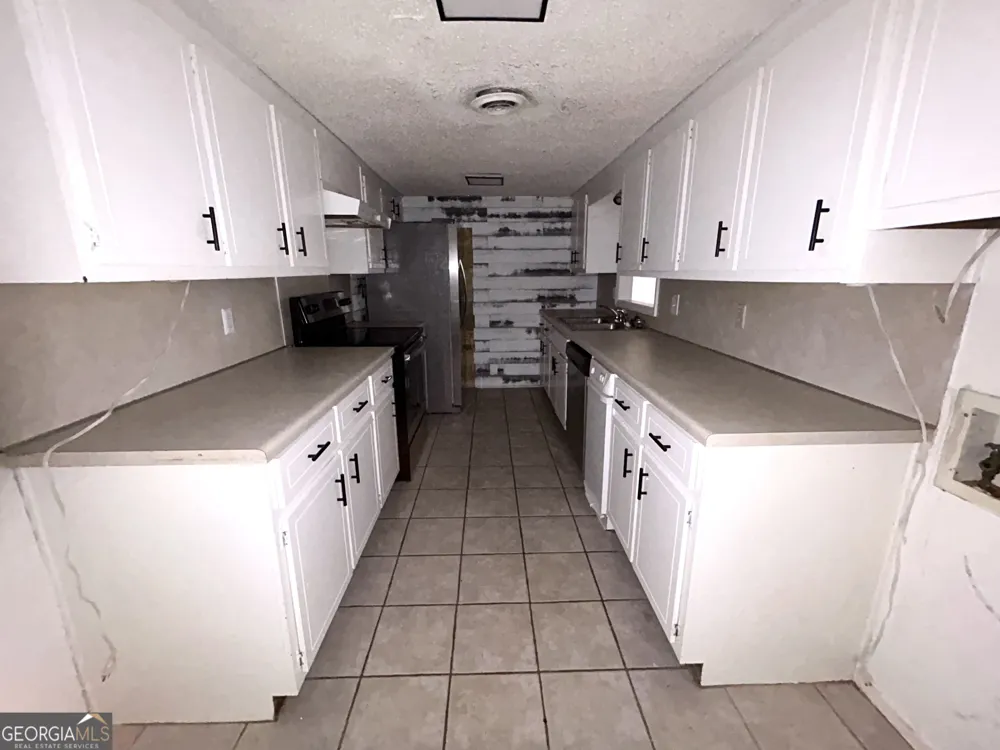 1 Duffers CT Kennesaw, GA 30144