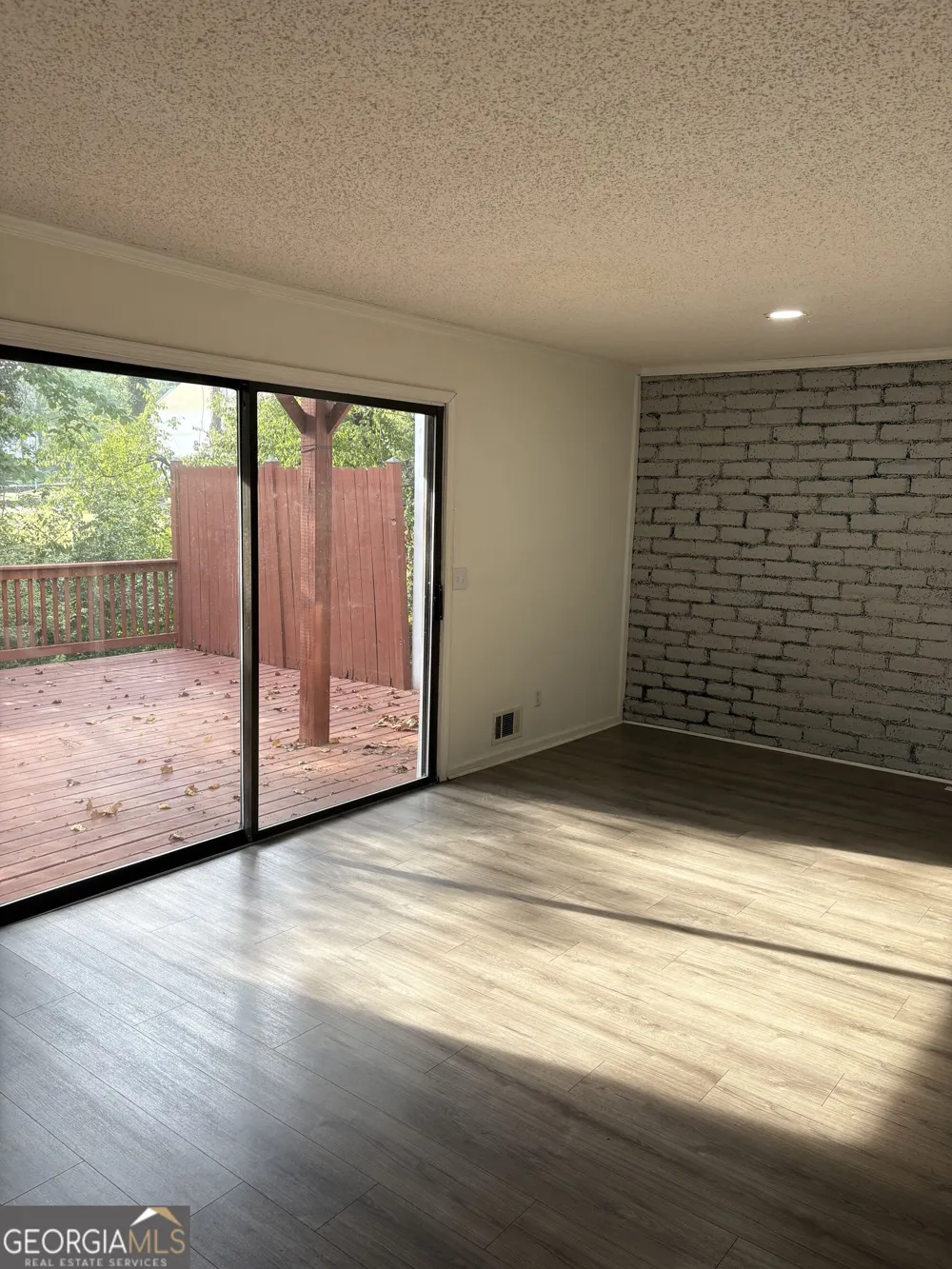 1 Duffers CT Kennesaw, GA 30144
