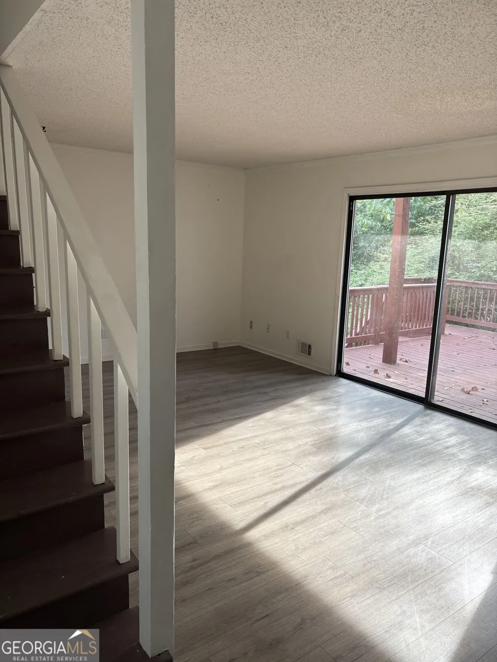 1 Duffers CT Kennesaw, GA 30144