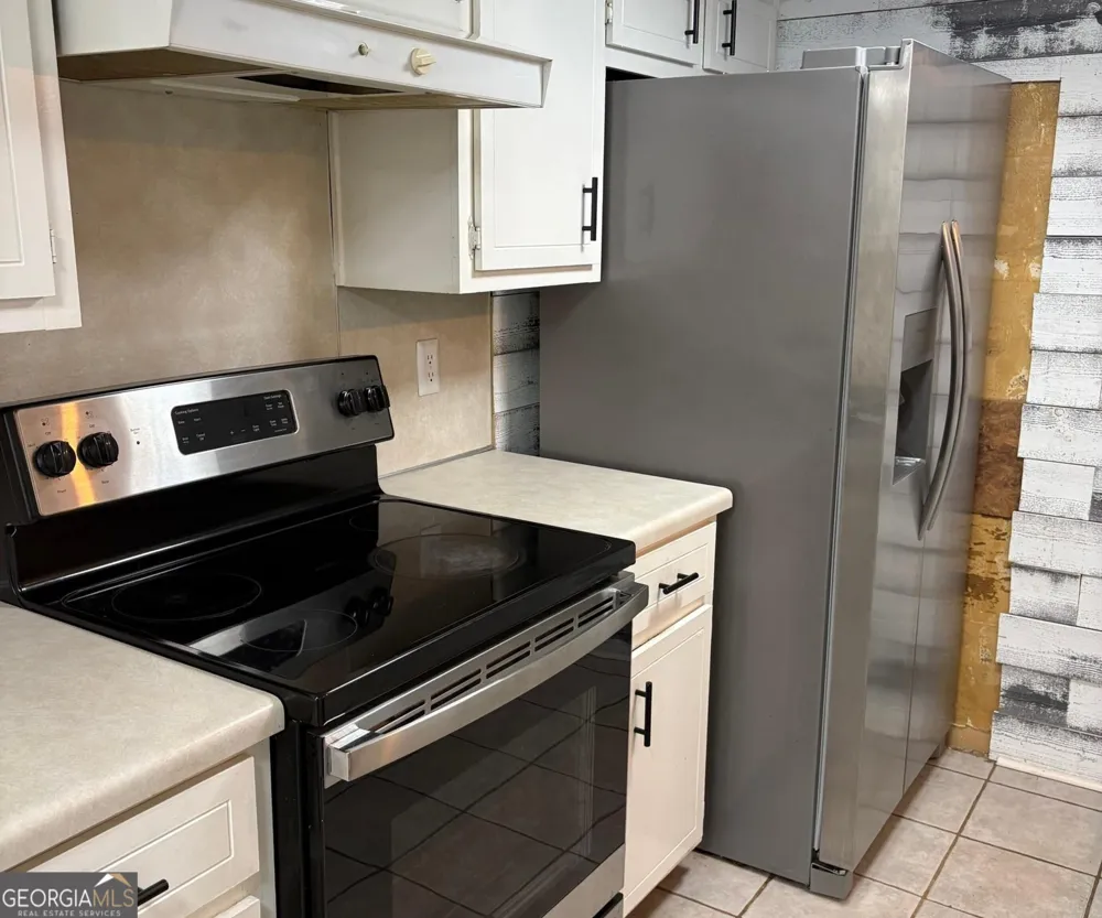 1 Duffers CT Kennesaw, GA 30144