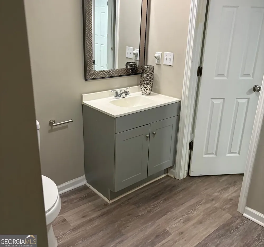 1 Duffers CT Kennesaw, GA 30144
