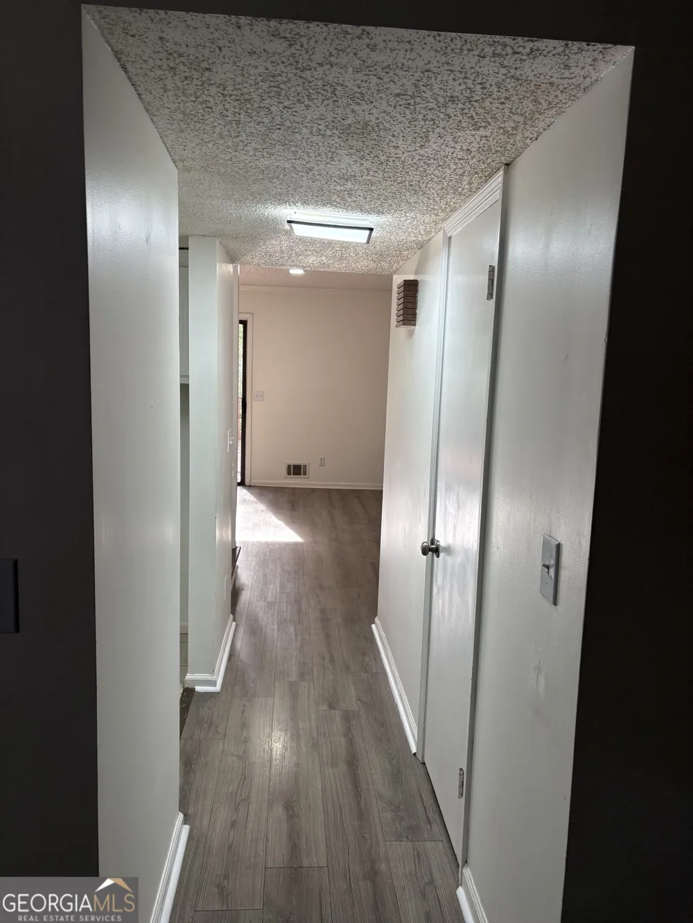 1 Duffers CT Kennesaw, GA 30144
