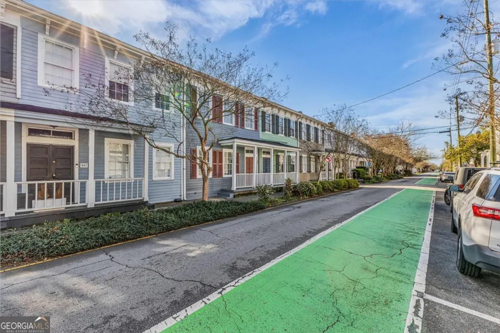 444 Price ST Savannah, GA 31401