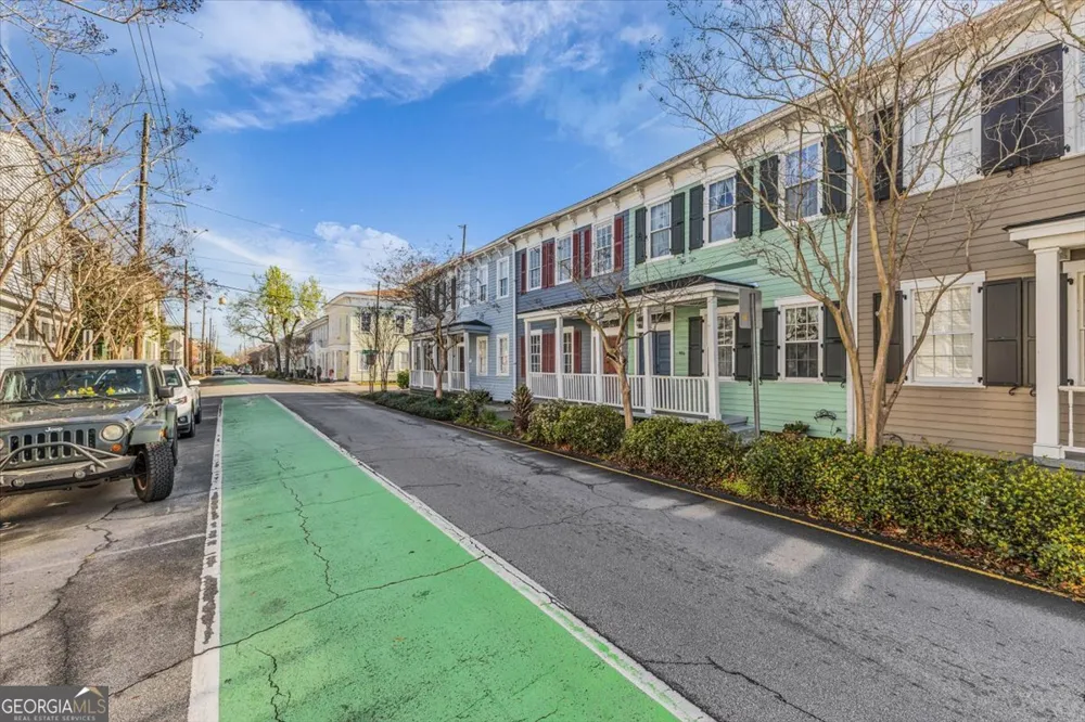 444 Price ST Savannah, GA 31401