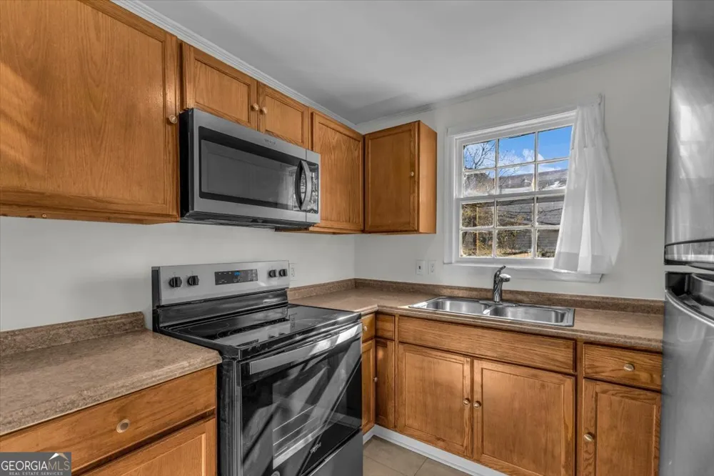 444 Price ST Savannah, GA 31401