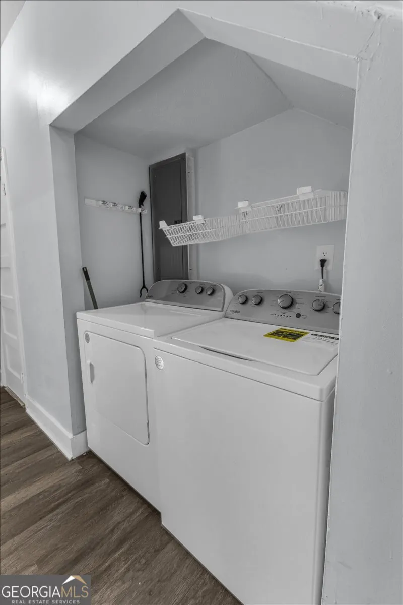 444 Price ST Savannah, GA 31401