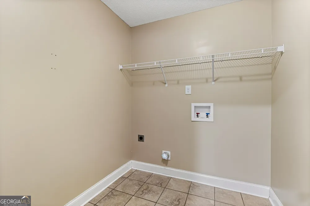 123 Highland Point DR Kathleen, GA 31047