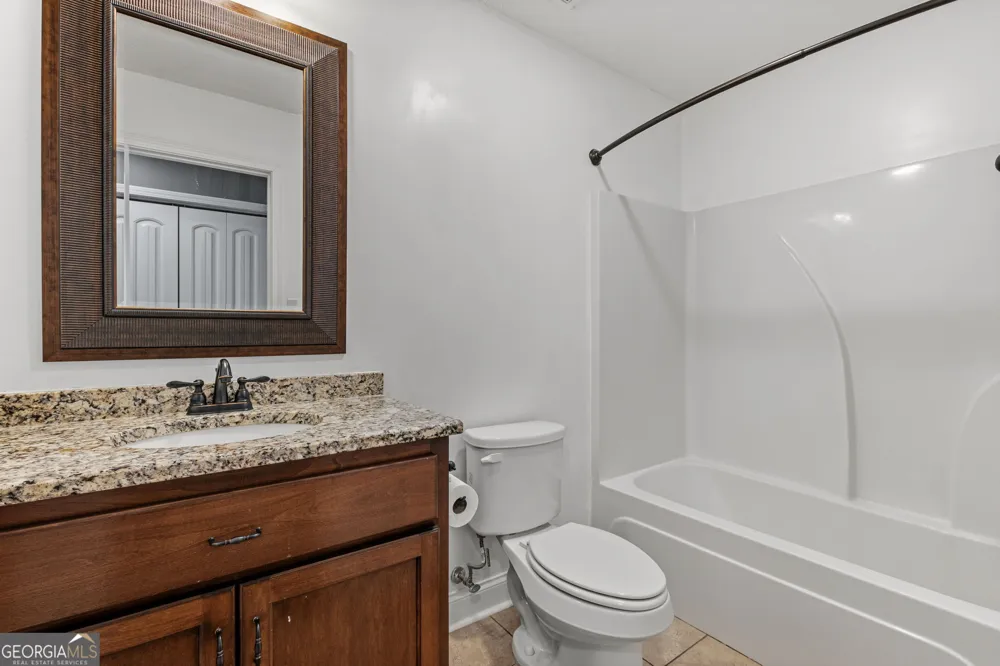 123 Highland Point DR Kathleen, GA 31047