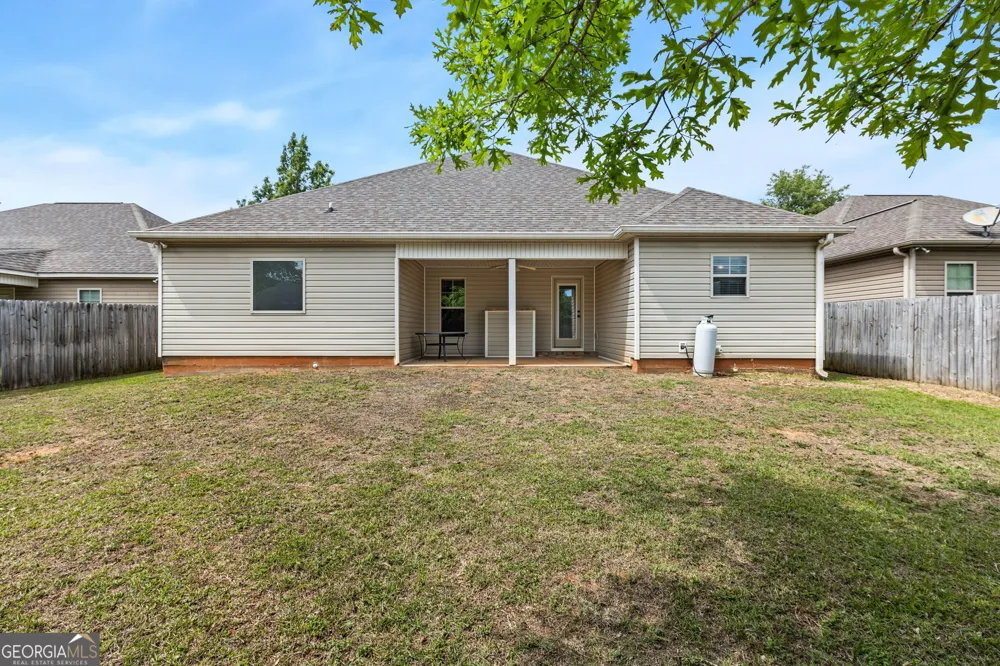 123 Highland Point DR Kathleen, GA 31047
