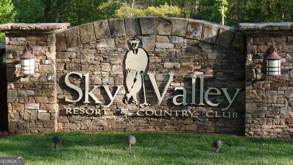 717 Bald Mountain RD Sky Valley, GA 30537