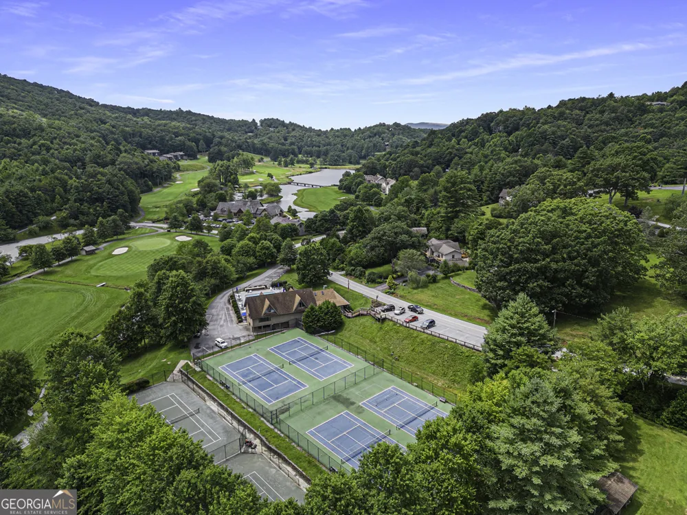 717 Bald Mountain RD Sky Valley, GA 30537