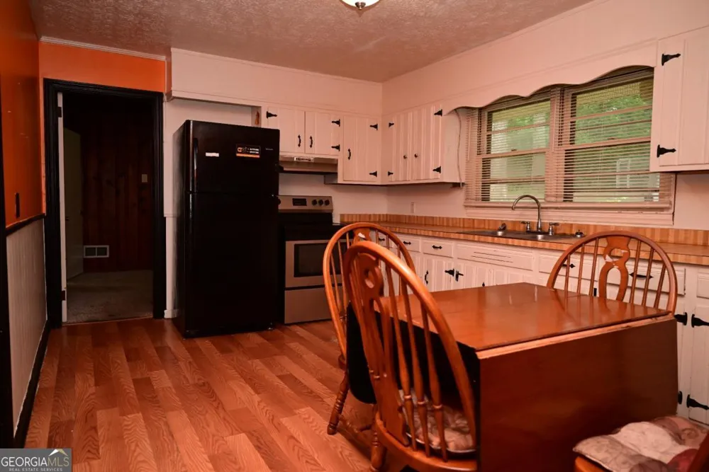 6698 Baker DR Lithia Springs, GA 30122