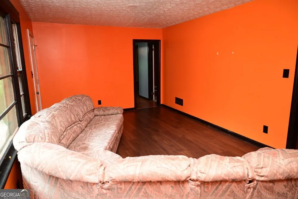 6698 Baker DR Lithia Springs, GA 30122