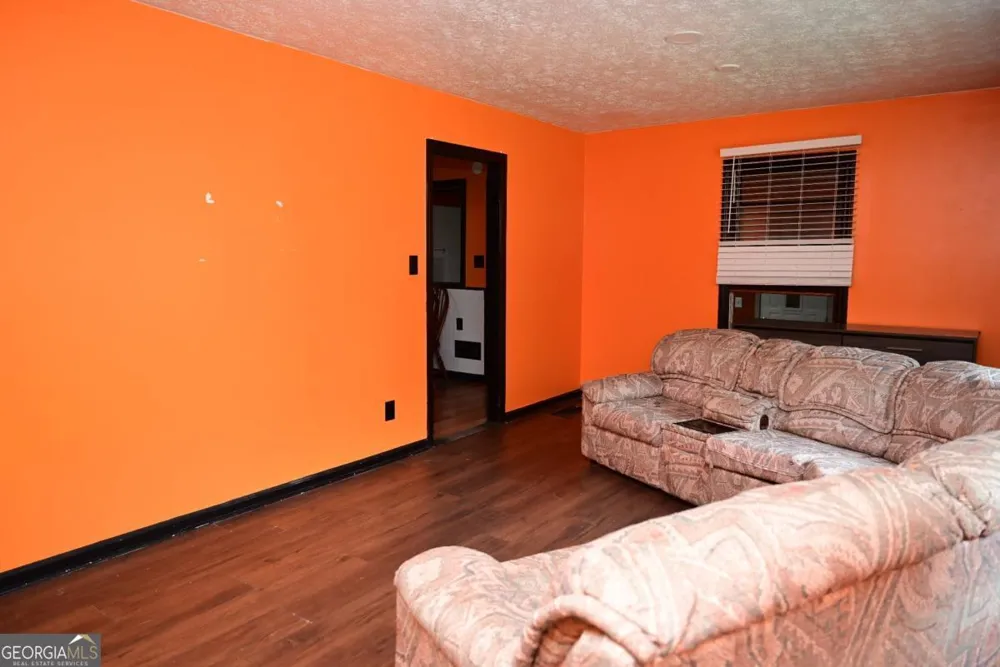 6698 Baker DR Lithia Springs, GA 30122