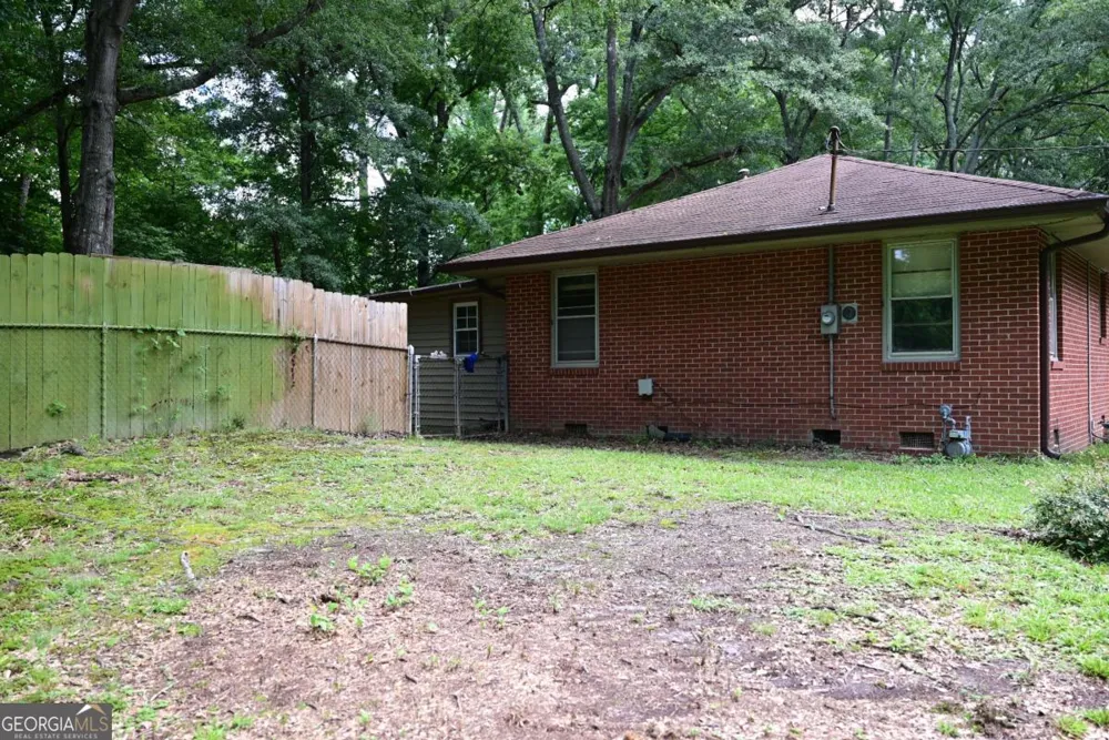 6698 Baker DR Lithia Springs, GA 30122