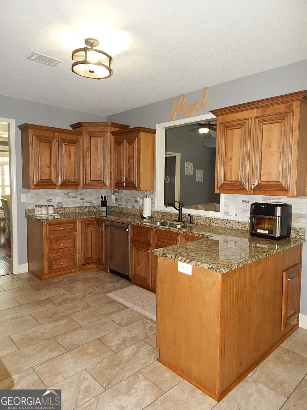 3052 Chatooga WAY Bonaire, GA 31005