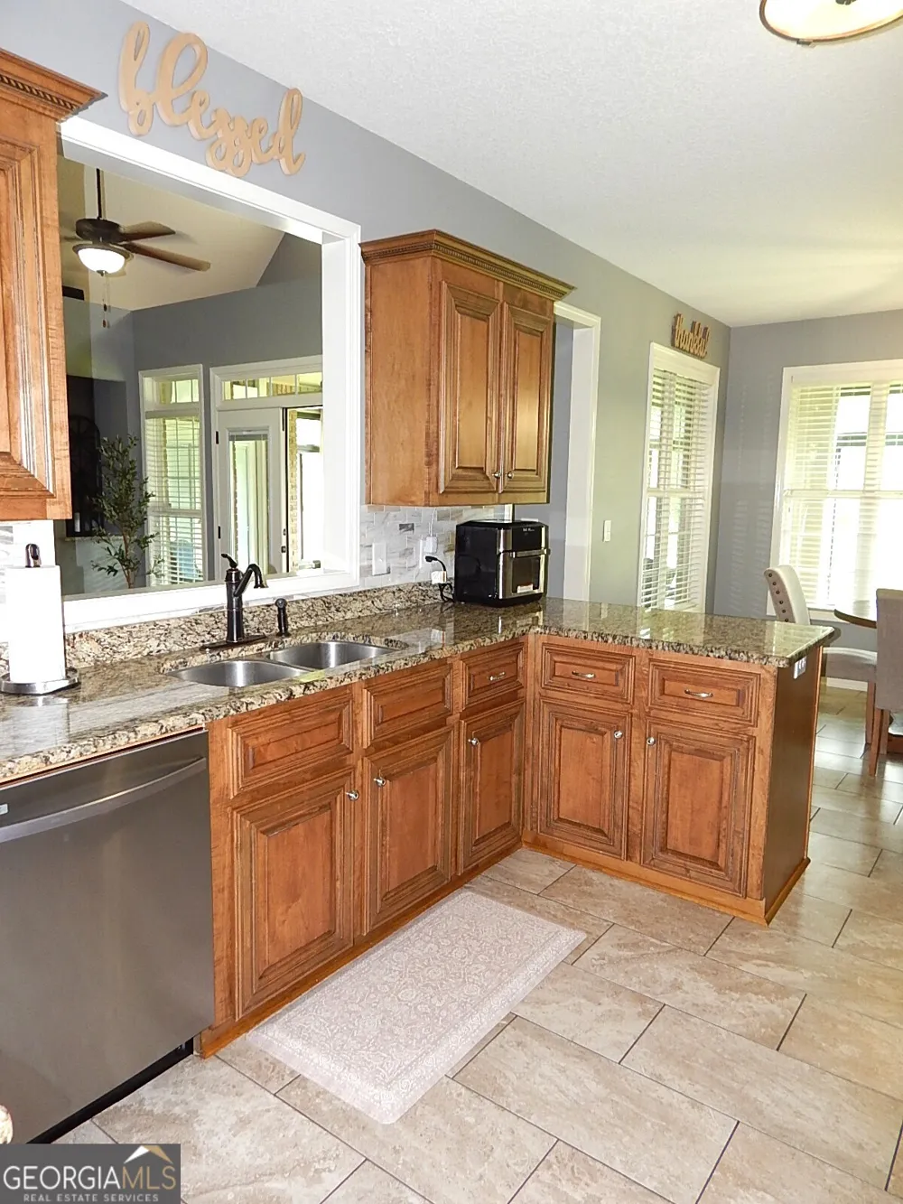 3052 Chatooga WAY Bonaire, GA 31005