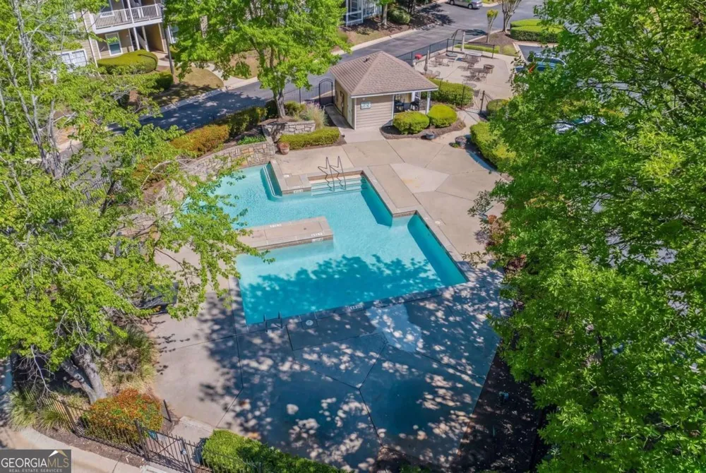 204 Berkeley Woods DR Duluth, GA 30096
