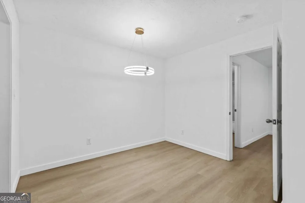 204 Berkeley Woods DR Duluth, GA 30096