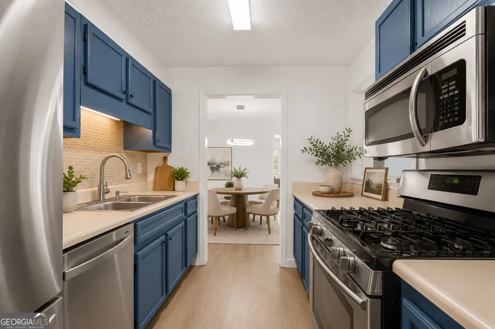 204 Berkeley Woods DR Duluth, GA 30096