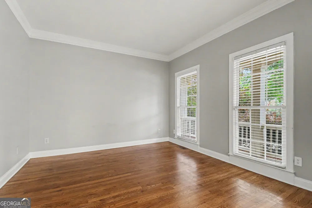 1762 Country Wood DR Hoschton, GA 30548