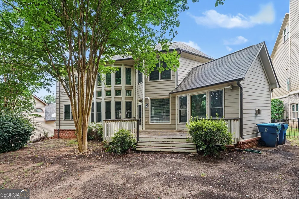 1762 Country Wood DR Hoschton, GA 30548