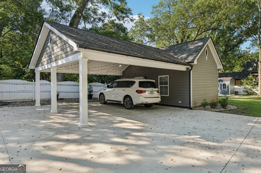 207 E Hightower TRL Social Circle, GA 30025