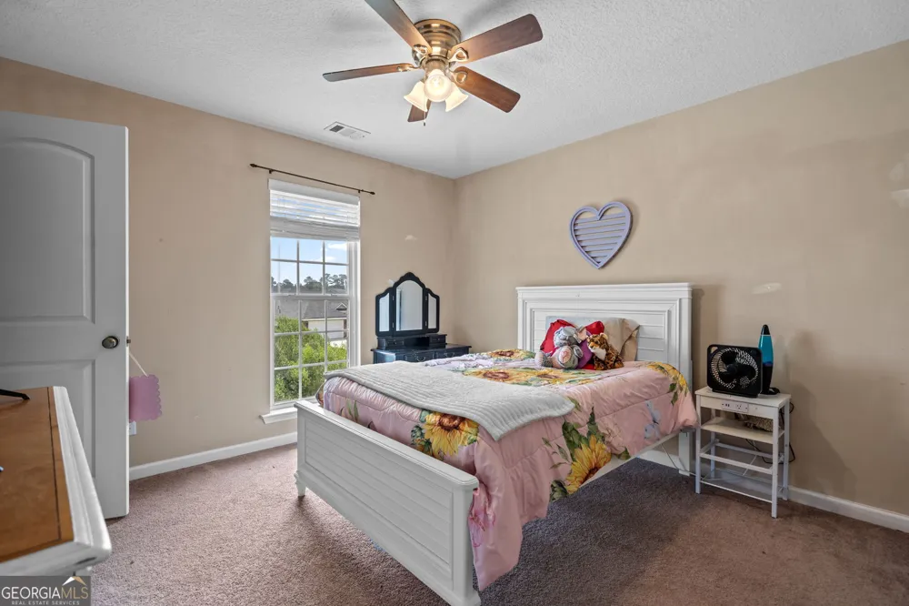 197 Parker LN Richmond Hill, GA 31324