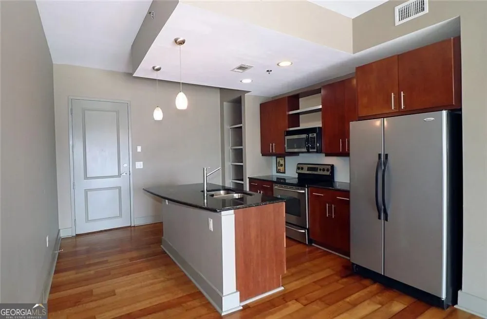 4561 Olde Perimeter WAY Dunwoody, GA 30346