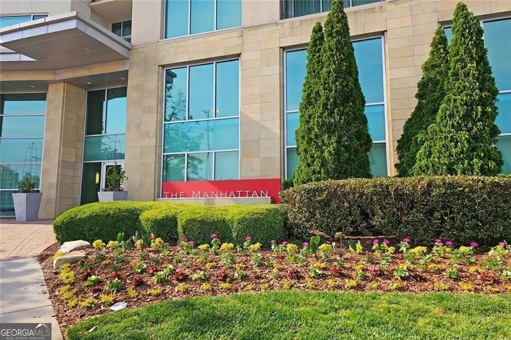 4561 Olde Perimeter WAY Dunwoody, GA 30346