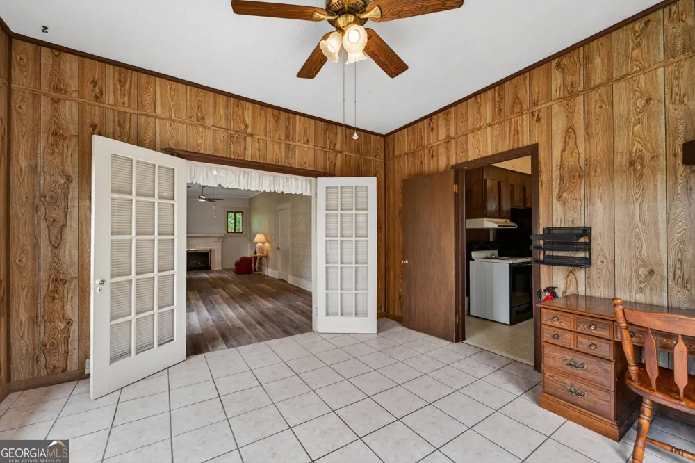 417 E Sellers ST Douglas, GA 31533