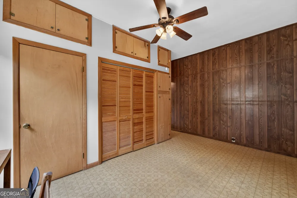 417 E Sellers ST Douglas, GA 31533