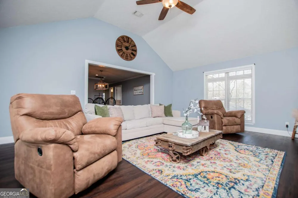 212 Hillcrest RD Heflin, AL 36264