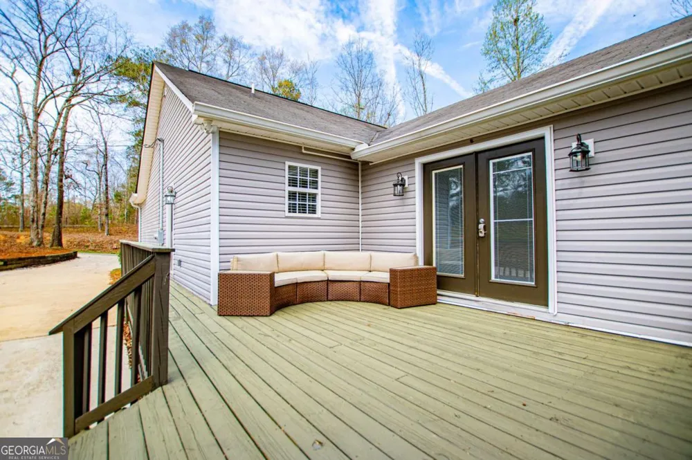 212 Hillcrest RD Heflin, AL 36264