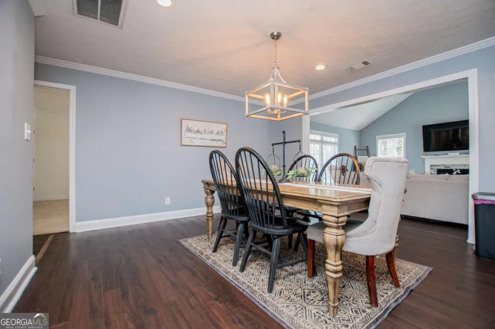 212 Hillcrest RD Heflin, AL 36264