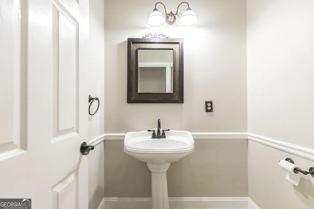 208 Martin TER Kathleen, GA 31047