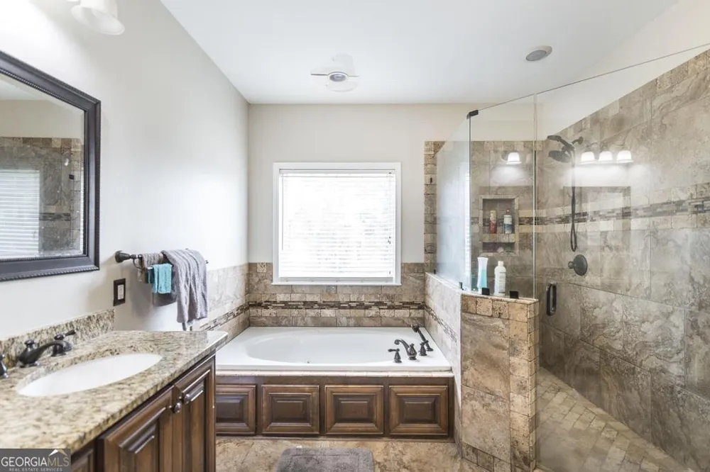 208 Martin TER Kathleen, GA 31047