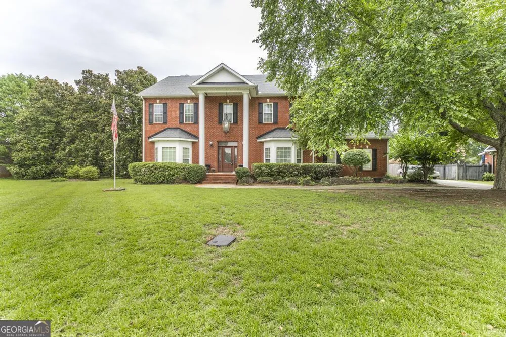 208 Martin TER Kathleen, GA 31047