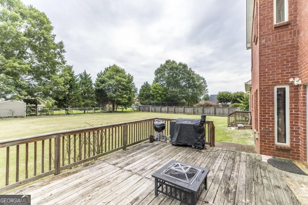 208 Martin TER Kathleen, GA 31047