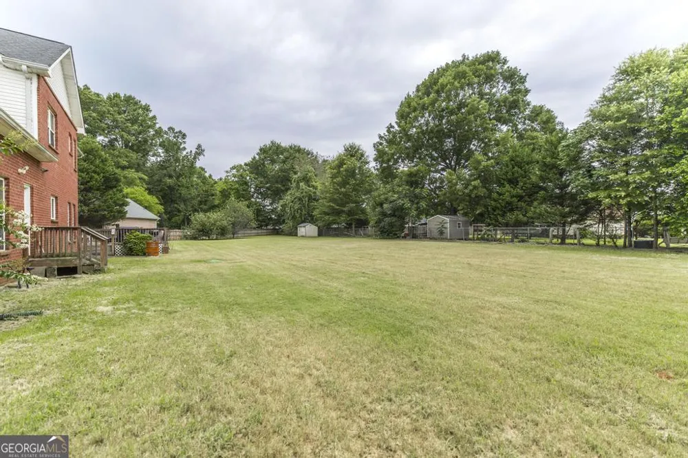 208 Martin TER Kathleen, GA 31047