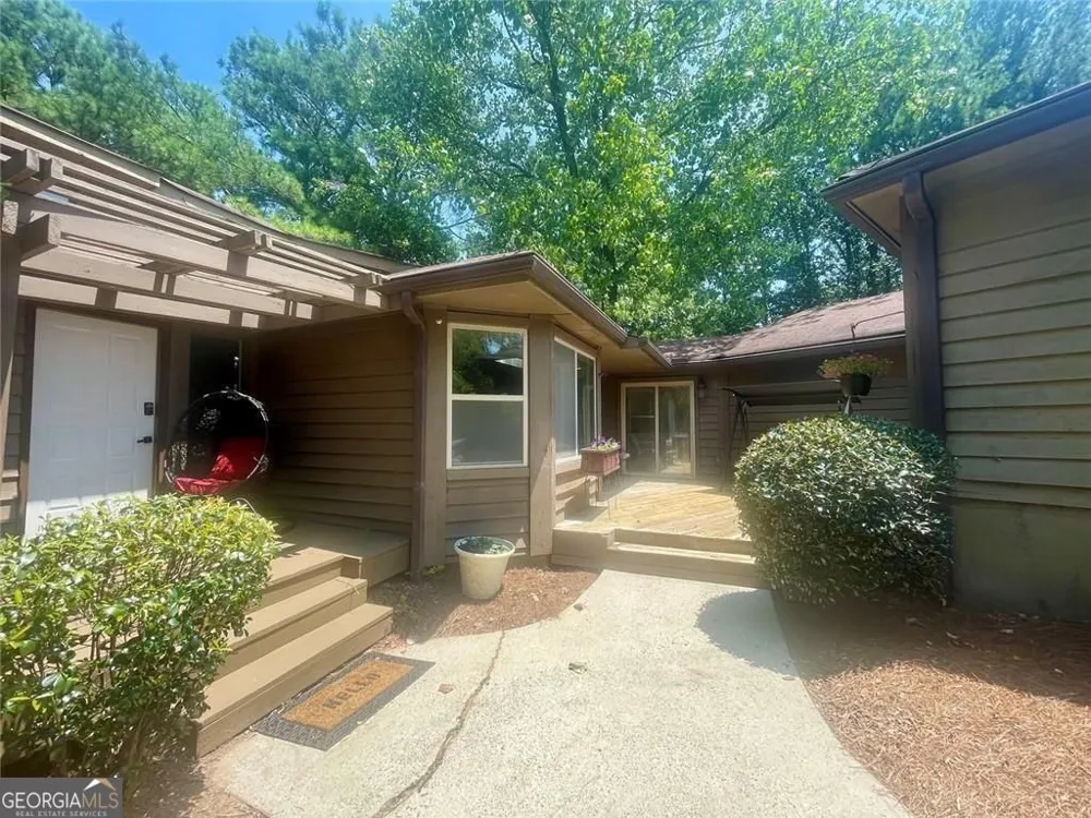 535 Putters CT Johns Creek, GA 30022