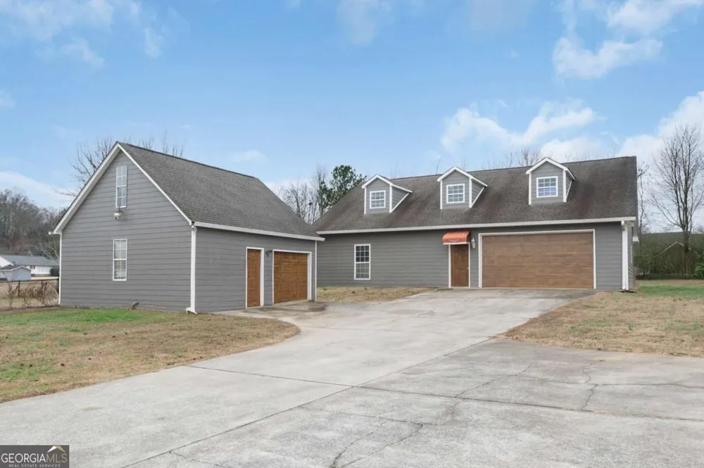 425 McDaniel Station RD SW Calhoun, GA 30701