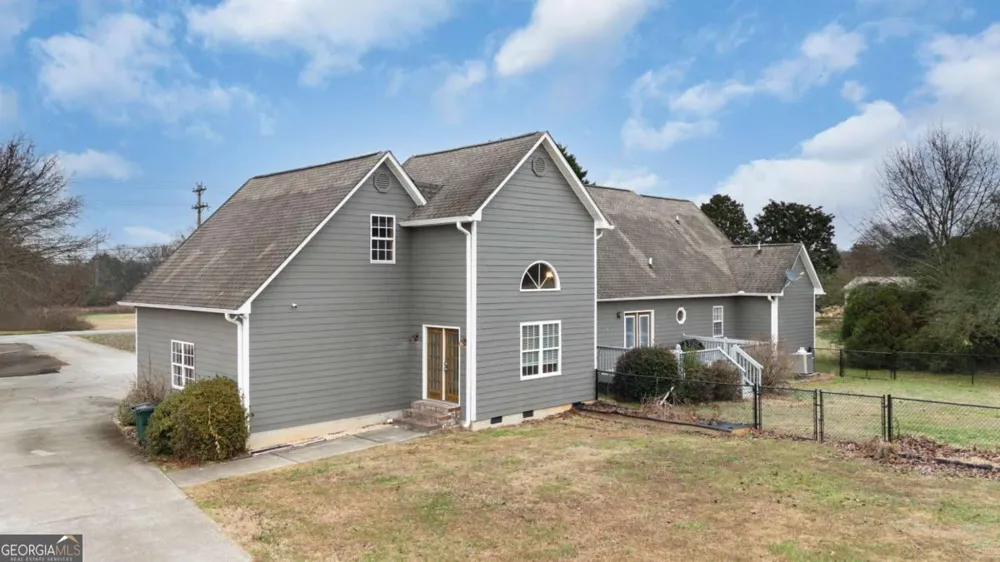 425 McDaniel Station RD SW Calhoun, GA 30701