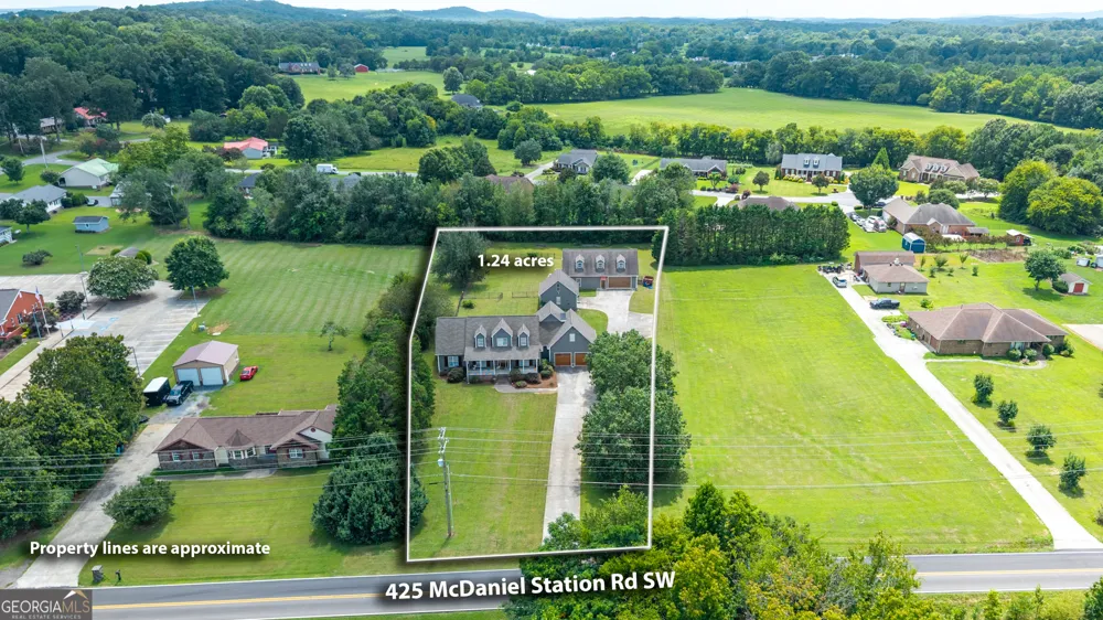 425 McDaniel Station RD SW Calhoun, GA 30701