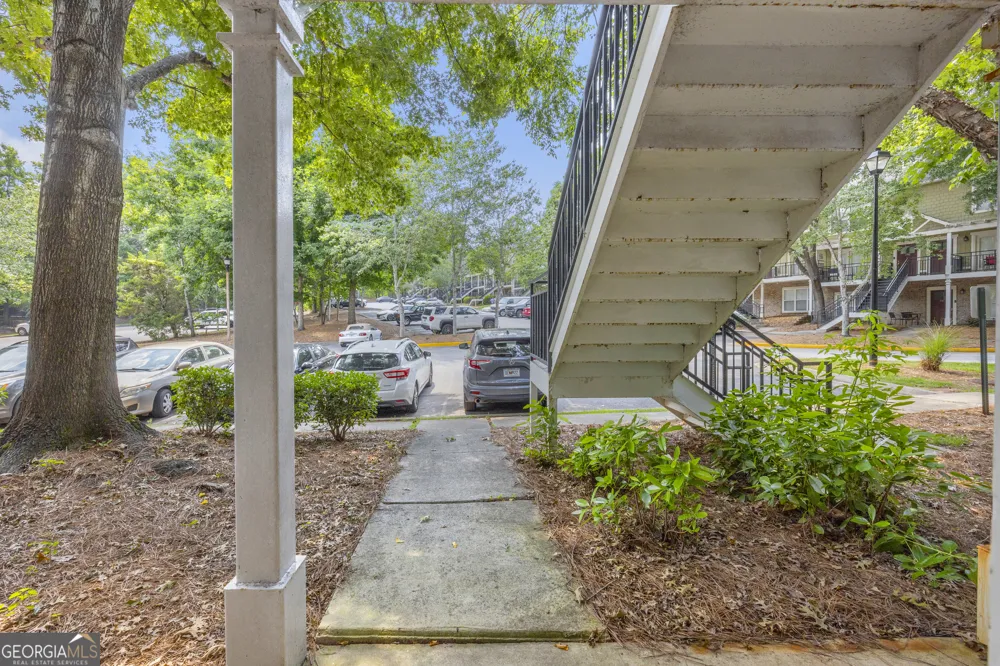 490 Barnett Shoals RD Athens, GA 30605