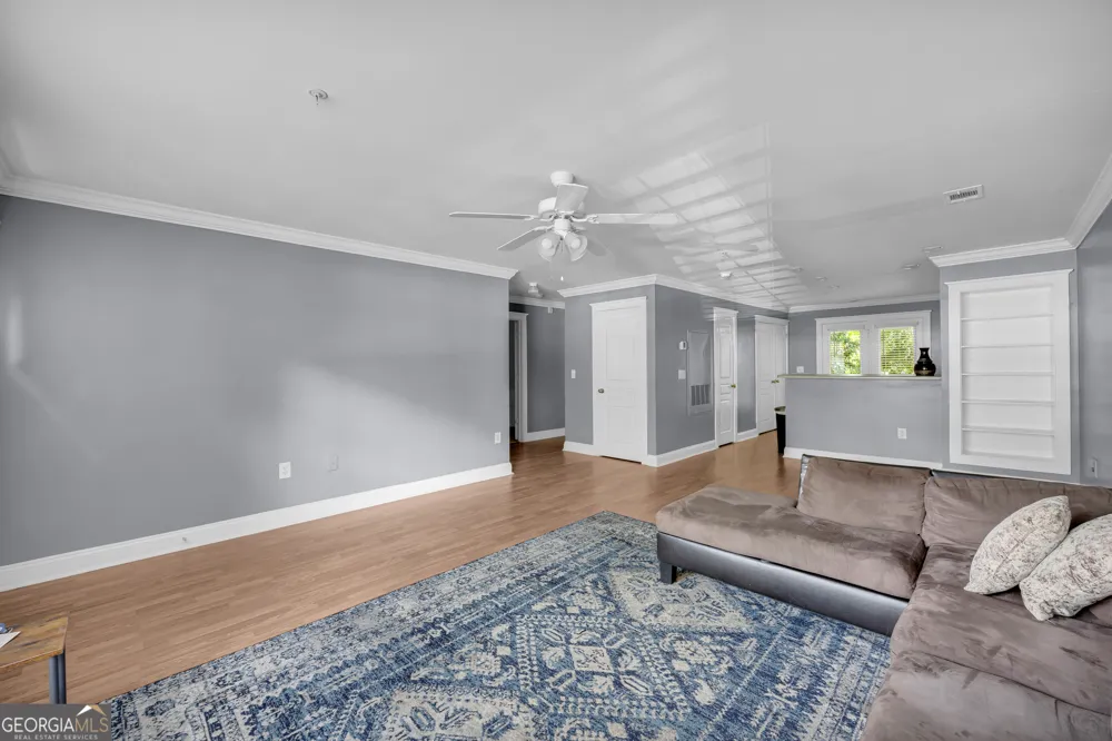490 Barnett Shoals RD Athens, GA 30605