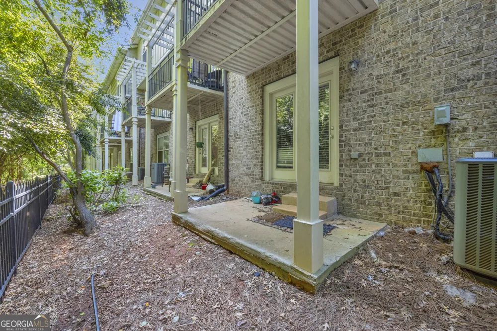 490 Barnett Shoals RD Athens, GA 30605